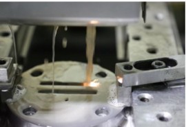 So sánh EDM và CNC – công nghệ nào tốt hơn?
